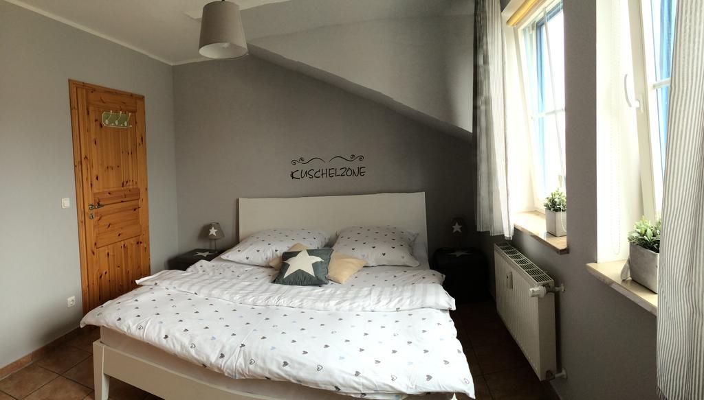 Ferienwohnung Moewe 글로페 외부 사진